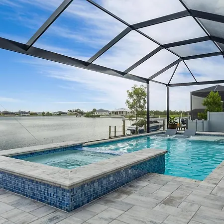 It'S A Gold Rush! Paddleboard, Kayak, Saltwater Pool & Spa - Villa Sea'N Coastal View - Roelens
